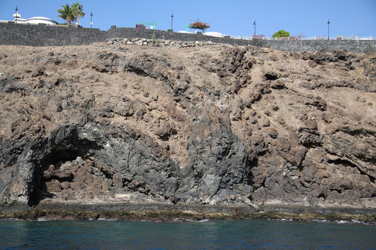 Volcanic coastline south of Puerto del Carmen, the Ocean Lava bike course follows the LZ-40 axis through this terrain